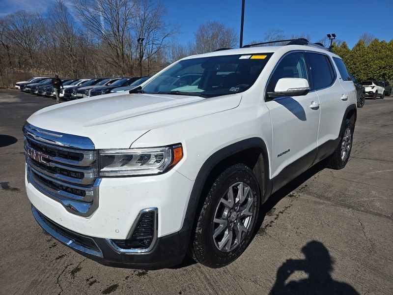 Used 2021 GMC Acadia SLT image 3