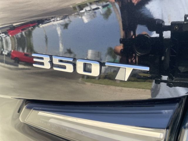 Used 2024 Cadillac XT4 Sport w/ Cold Weather Package FWD image 32