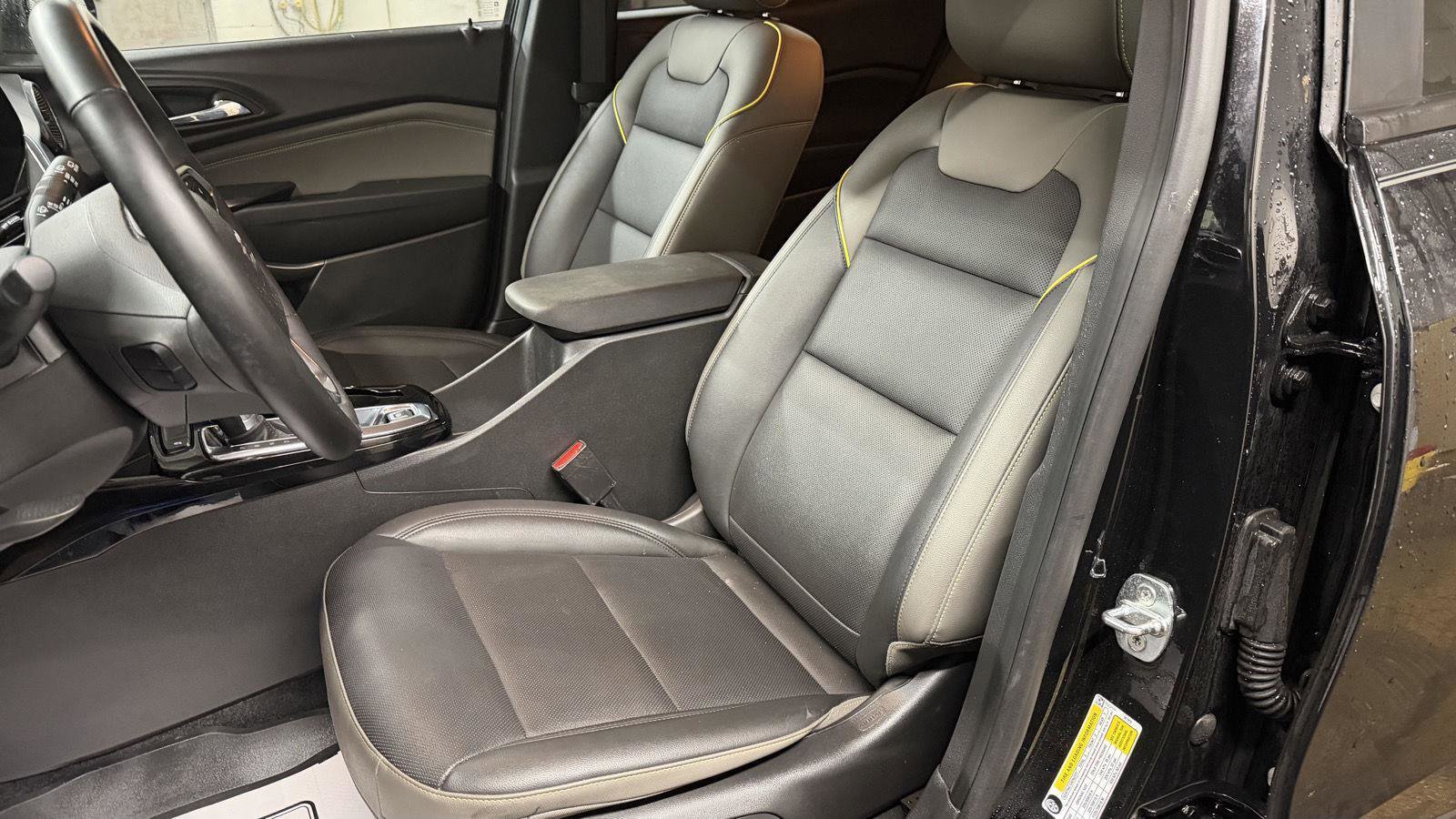 Used 2024 Chevrolet Trax ACTIV w/ Driver Confidence Package image 11