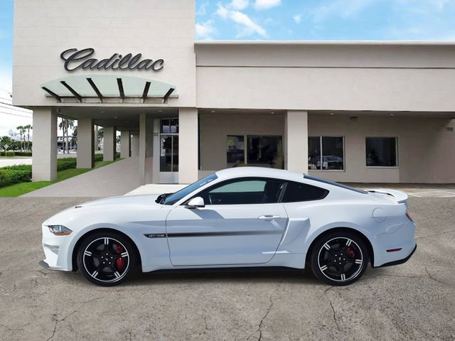 Used 2020 Ford Mustang GT Premium w/ Equipment Group 401A image 2