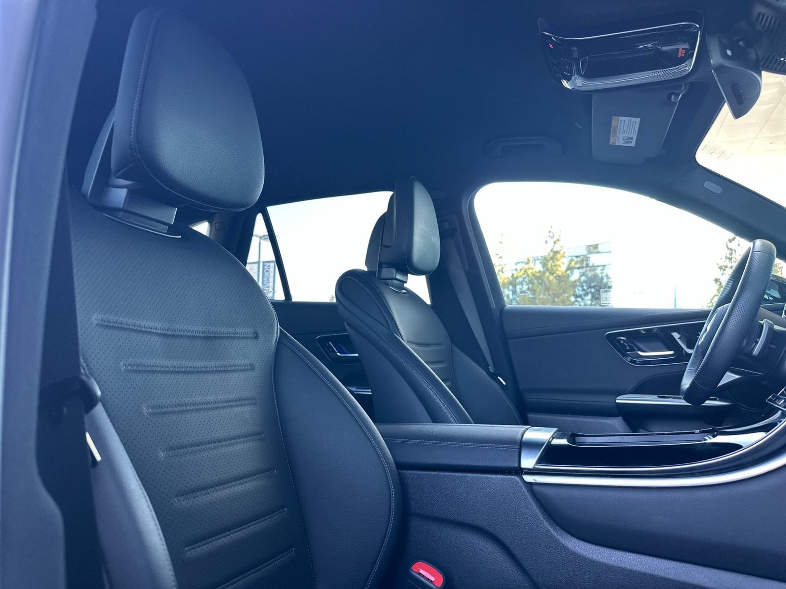 Used 2026 Mercedes-Benz GLC 300 image 19