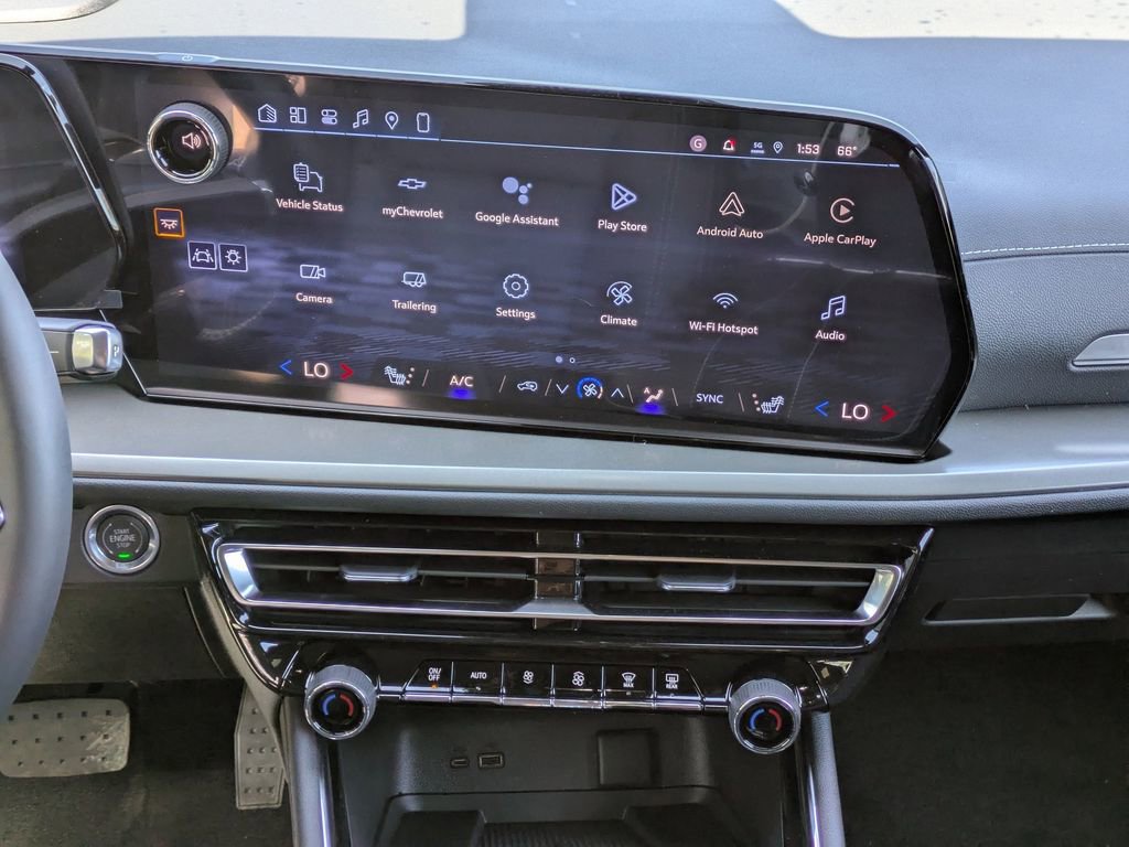 New 2026 Chevrolet Traverse LT w/ Driver Confidence Package FWD image 20