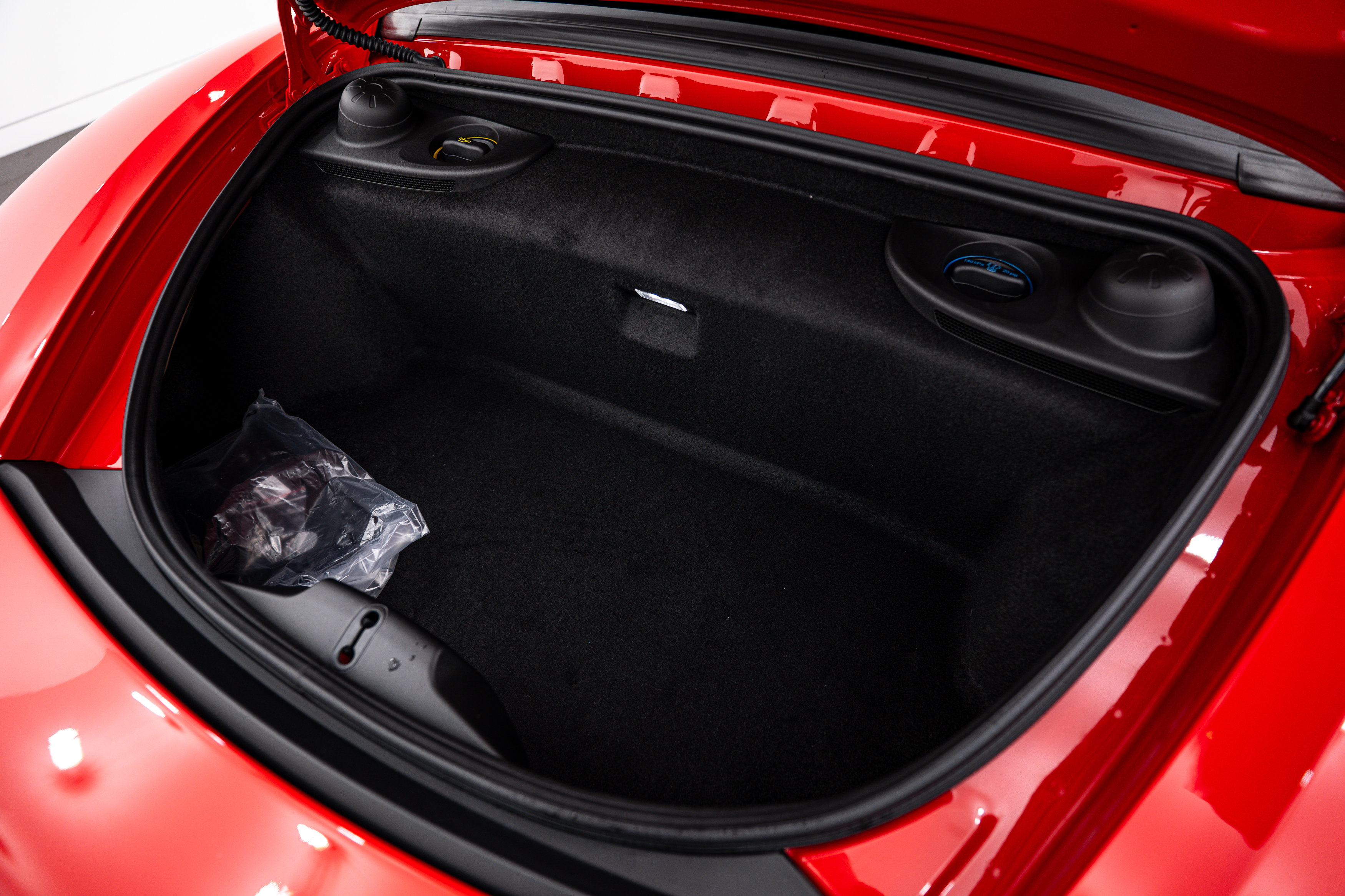 New 2025 Porsche 718 Boxster S image 22