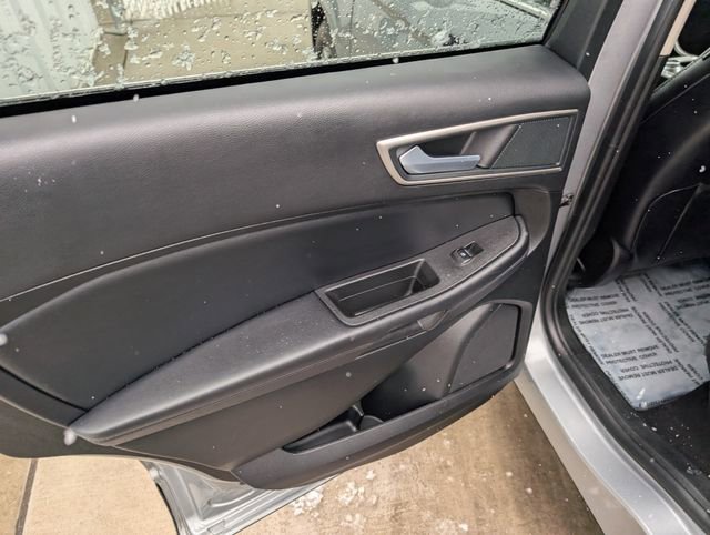 Used 2024 Ford Edge SEL image 18