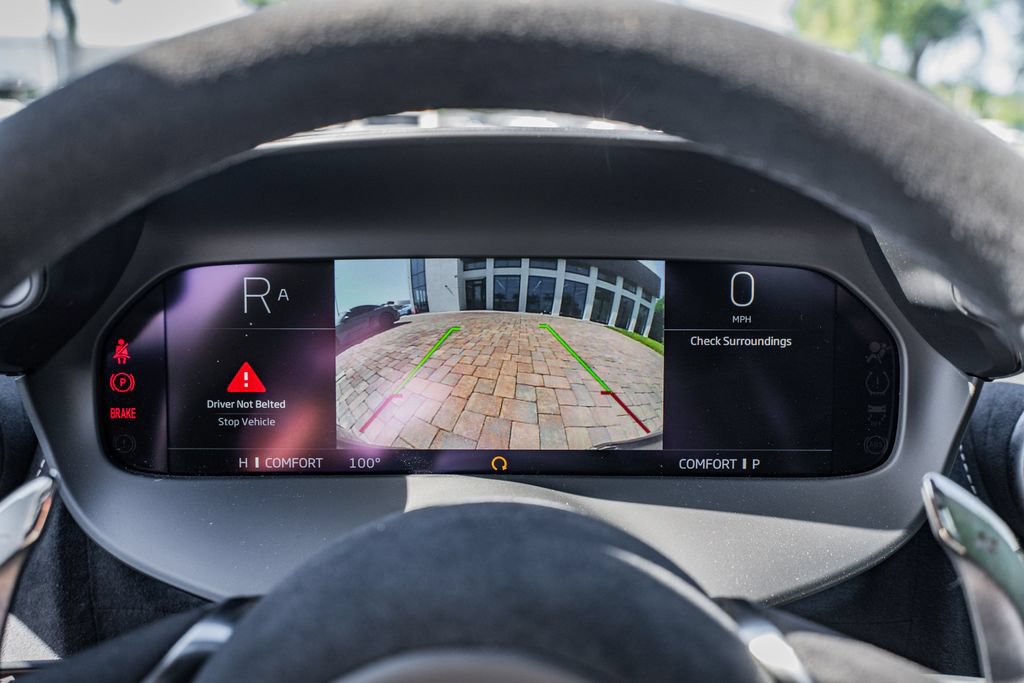 Used 2024 McLaren 750S Spider RWD image 29