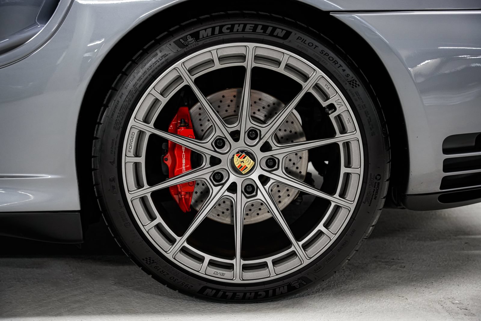Used 2004 Porsche 911 Turbo AWD/4WD image 50