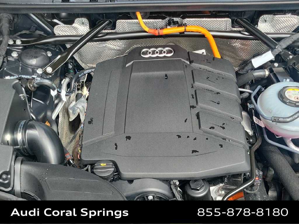 Certified 2024 Audi Q5 e Premium Plus w/ Premium Plus Package AWD/4WD image 17