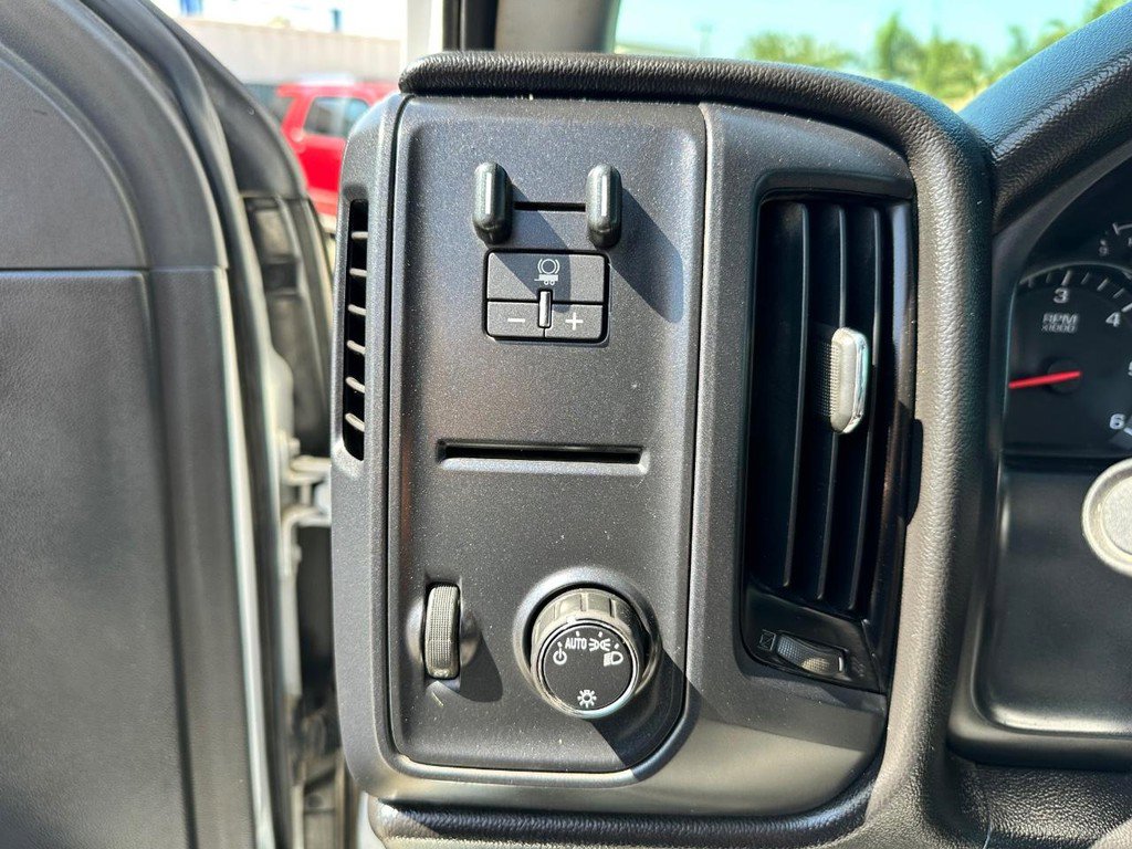 Used 2015 GMC Sierra 2500 4x4 Double Cab image 34