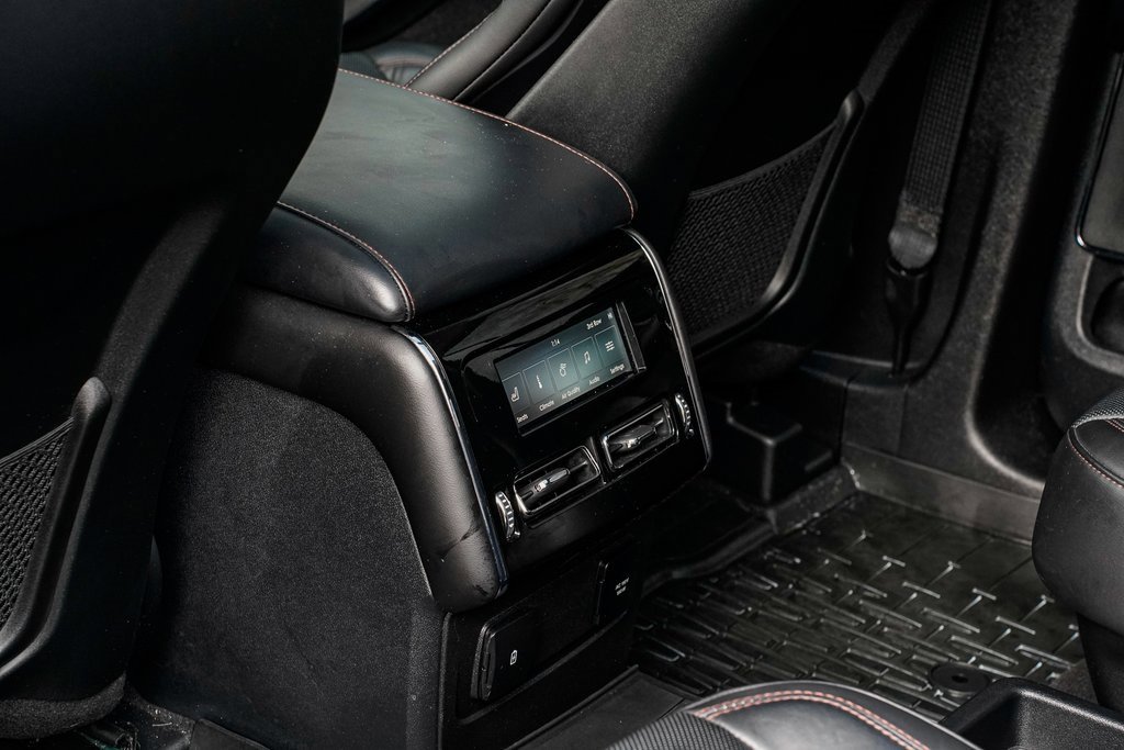 Used 2023 Lincoln Aviator Reserve w/ Equipment Group 201A image 16