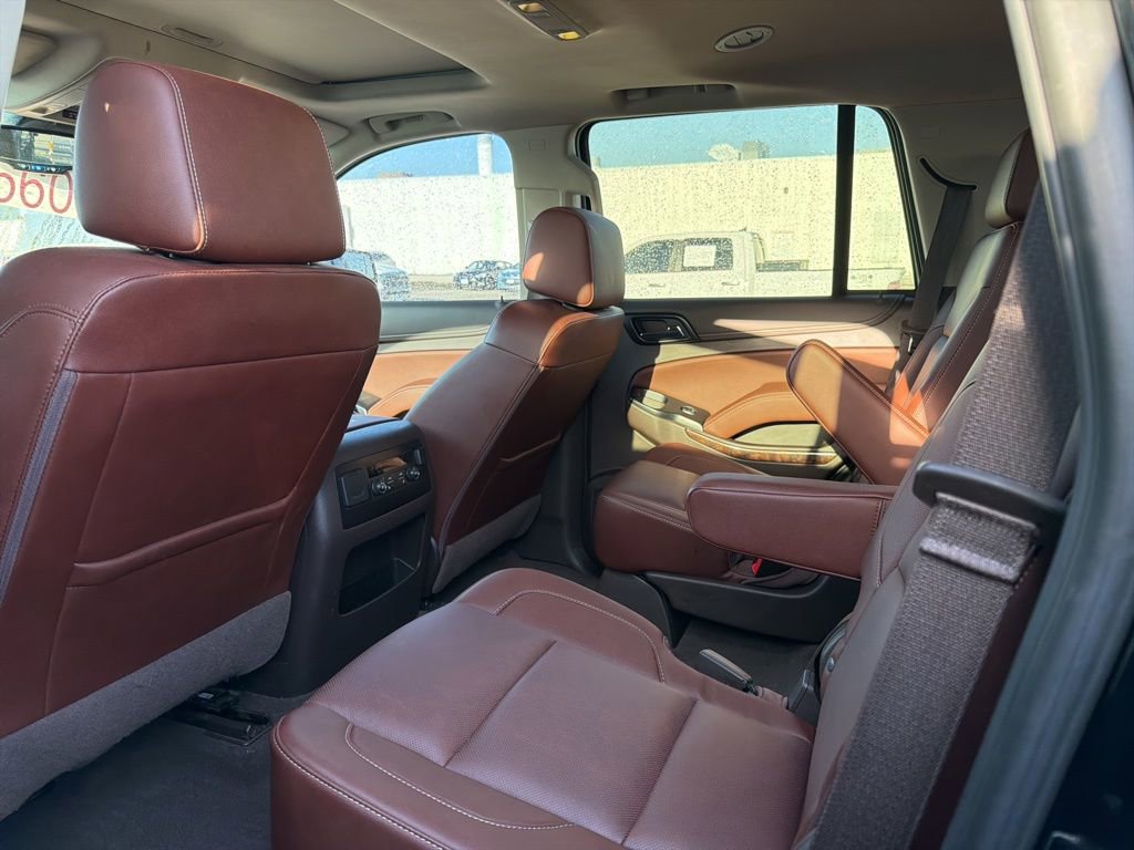 Used 2020 Chevrolet Tahoe Premier w/ 6.2L Performance Package AWD/4WD image 8