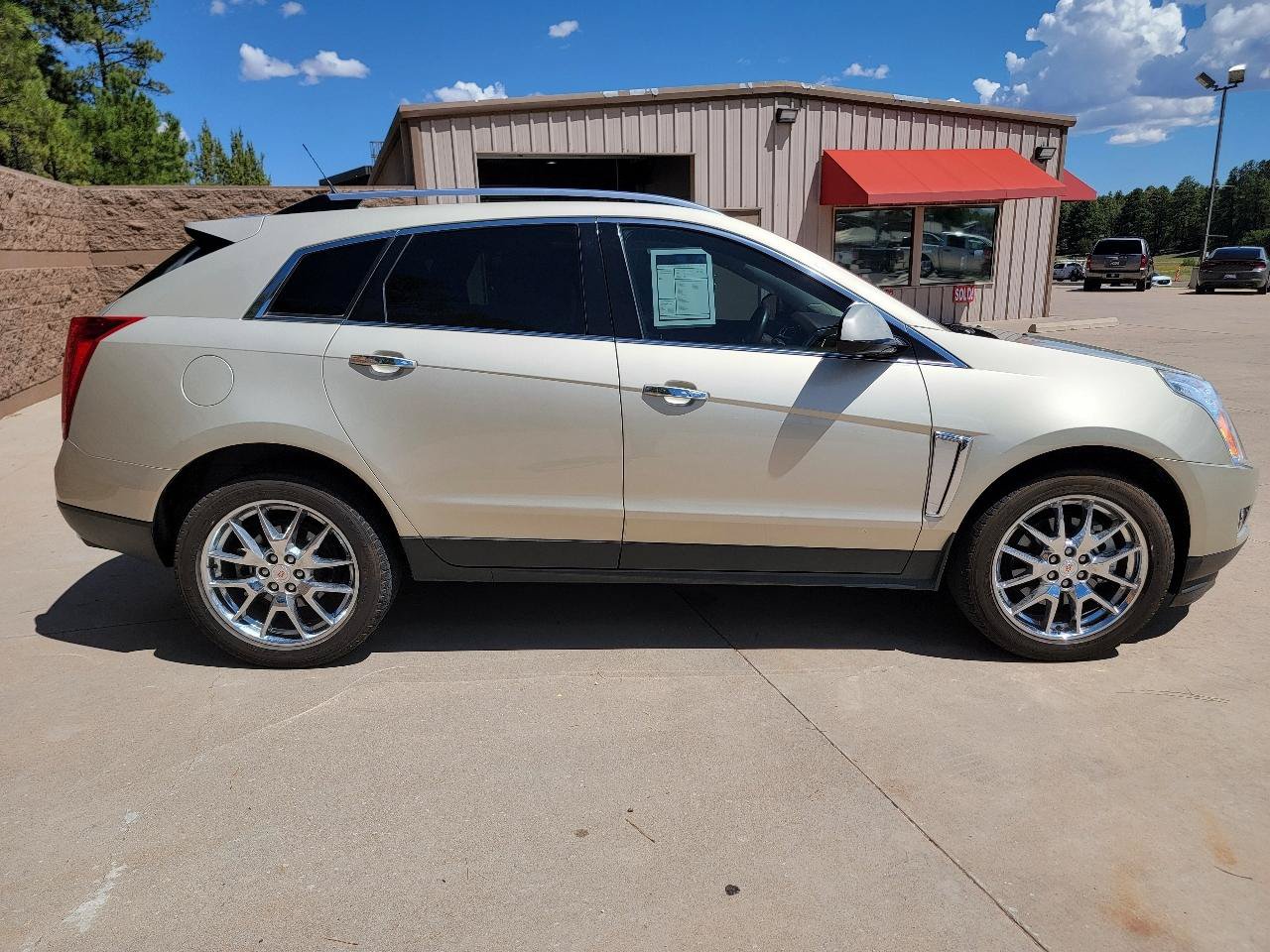 Used 2013 Cadillac SRX Premium w/ Driver Assist Package AWD/4WD image 4