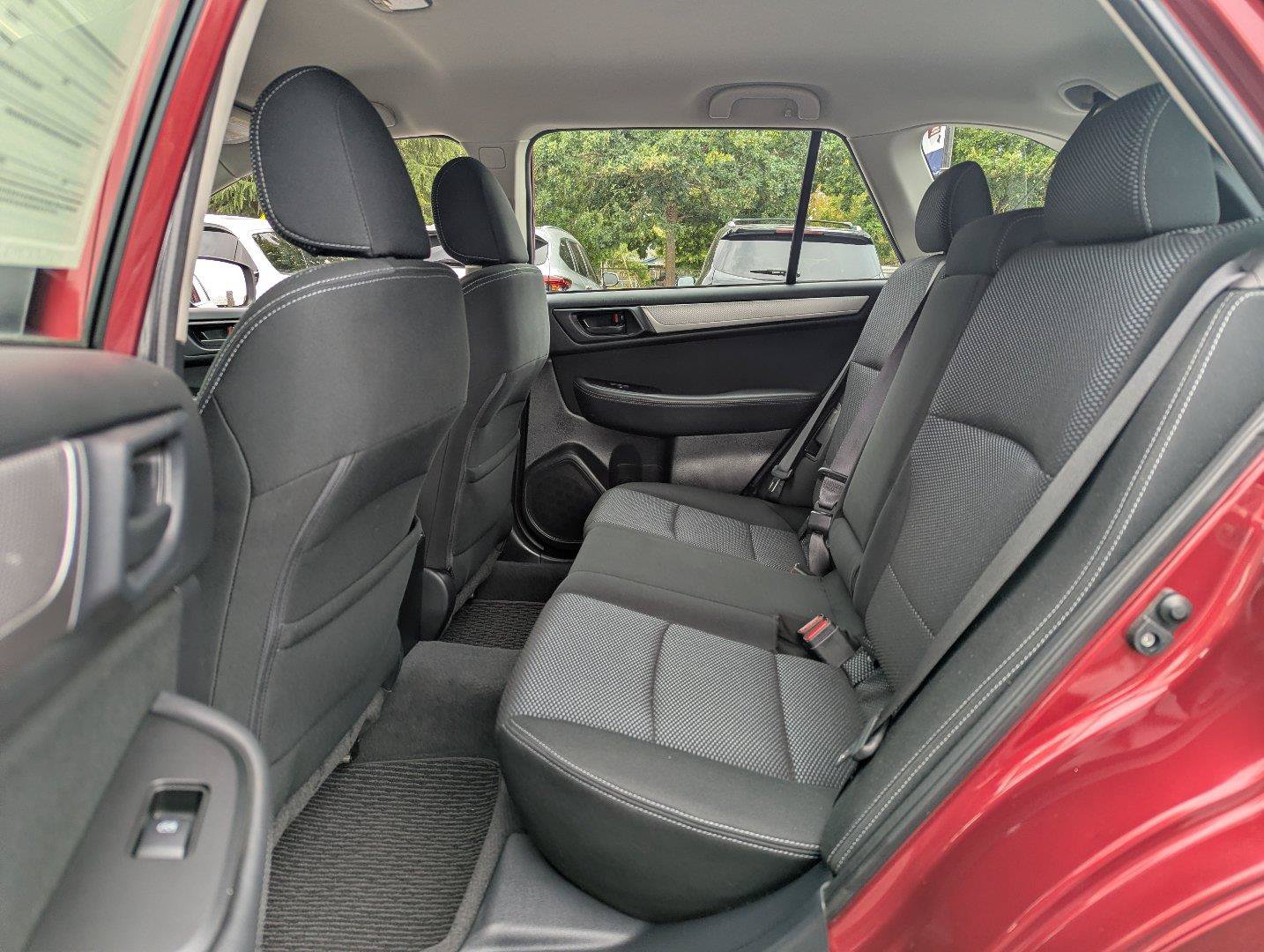 Used 2019 Subaru Outback 2.5i AWD/4WD image 23