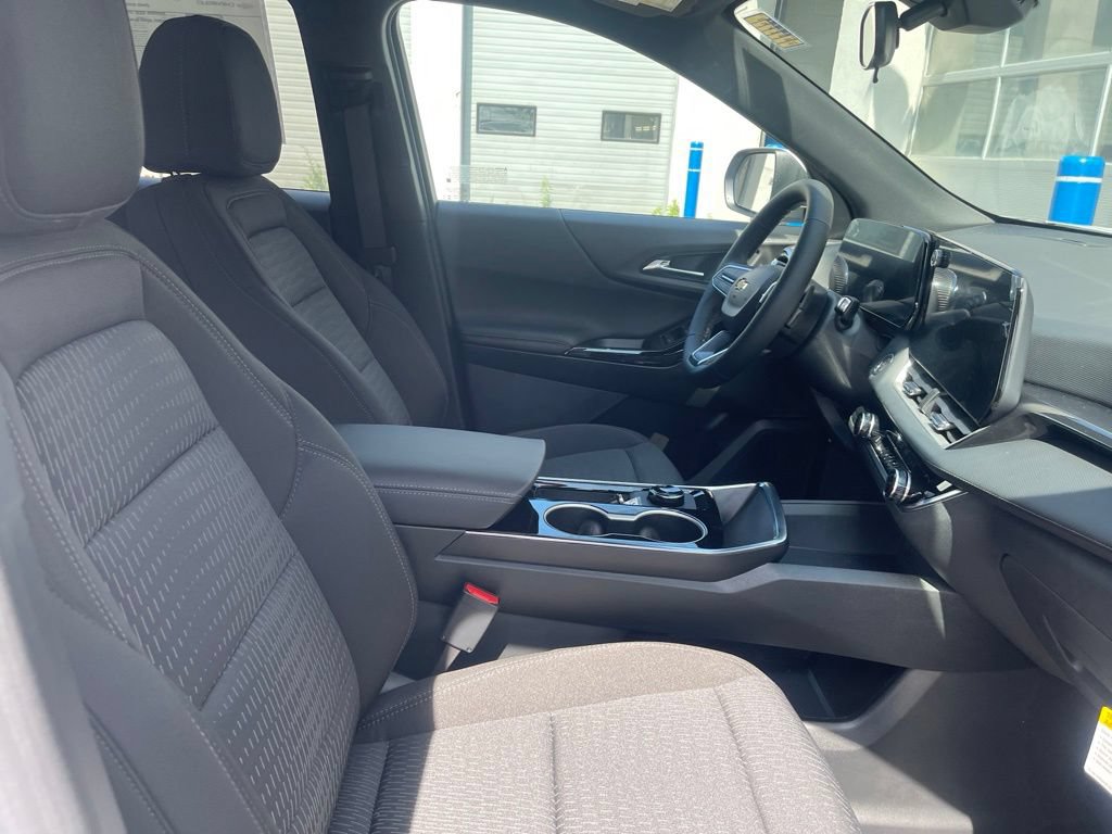 New 2027 Chevrolet Equinox LT AWD/4WD image 22