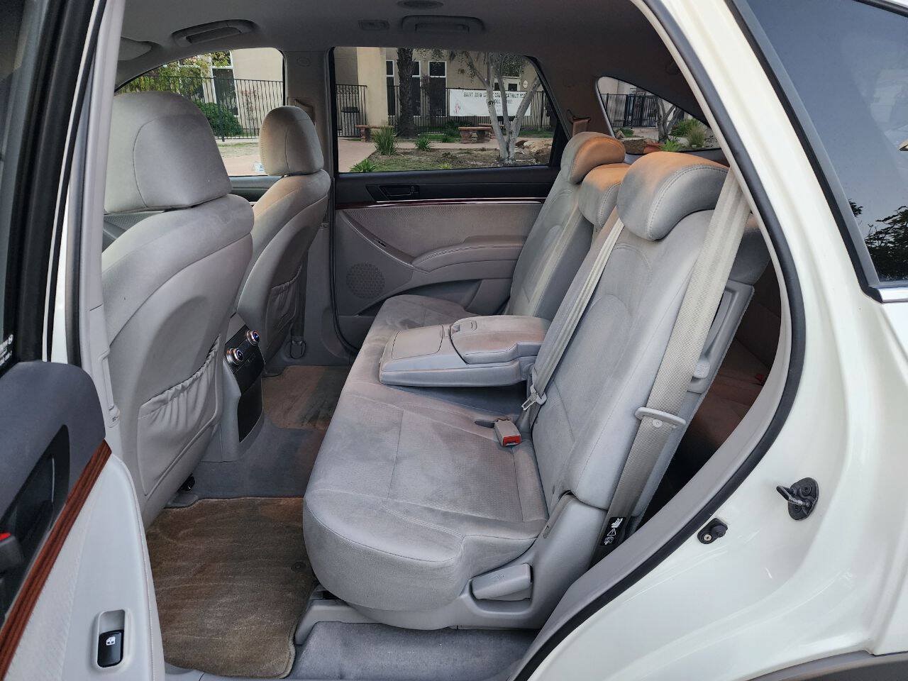 Used 2007 Hyundai Veracruz GLS FWD image 25