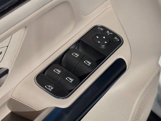 Certified 2026 Mercedes-Benz GLA 250 4MATIC image 17