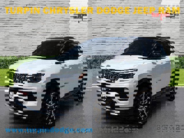 New 2025 Jeep Compass Limited w/ Elite Group