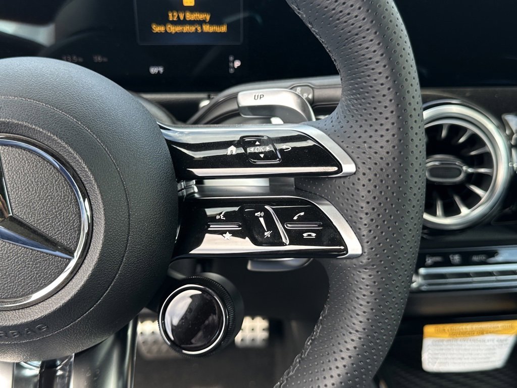 New 2025 Mercedes-Benz GLB 35 AMG 4MATIC image 21