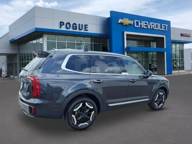 Used 2025 Kia Telluride S AWD/4WD image 2