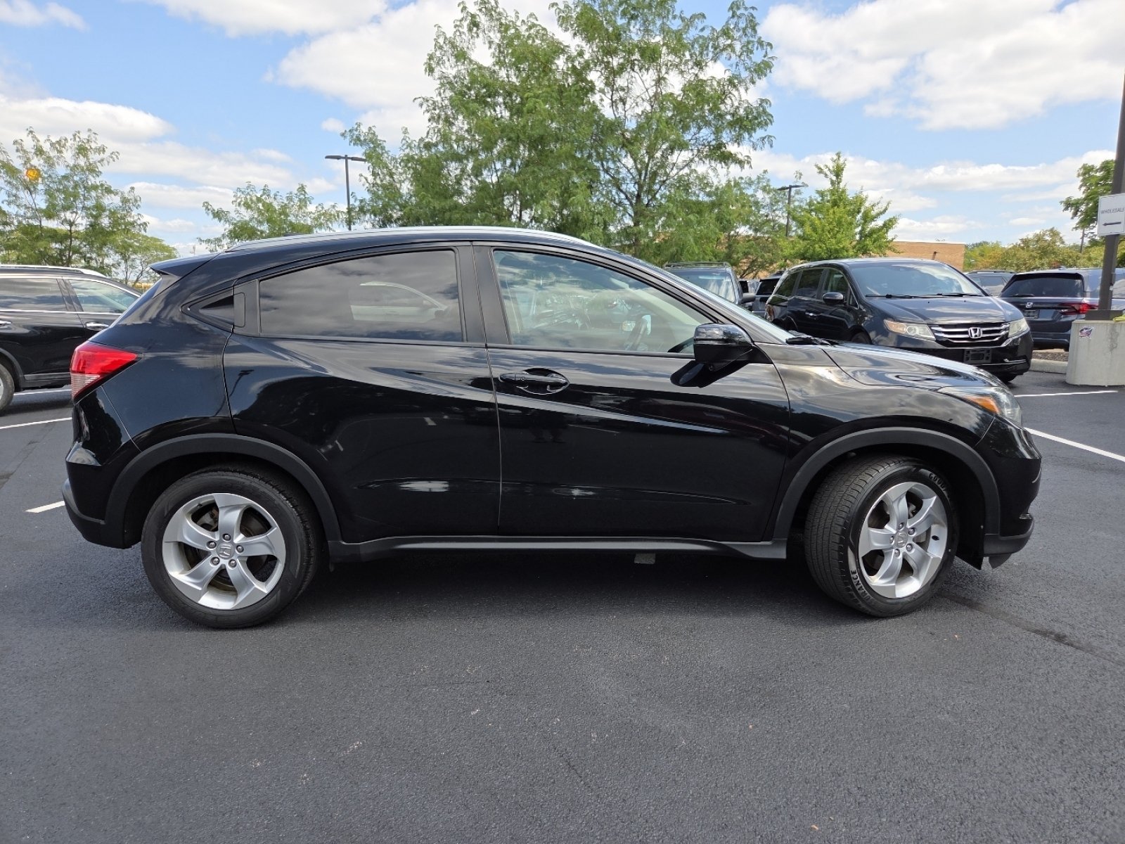 Used 2016 Honda HR-V EX-L image 25