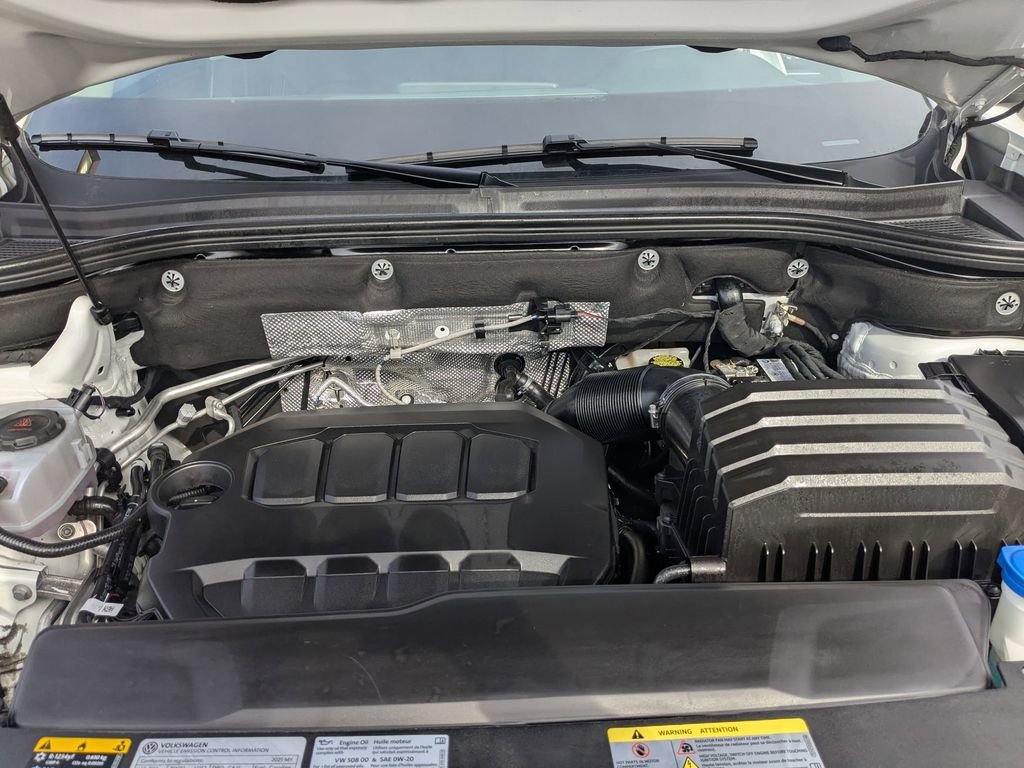 Used 2025 Volkswagen Atlas SE image 33