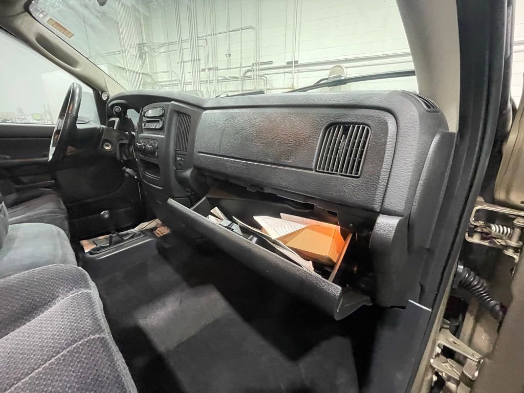 Used 2004 Dodge Ram 2500 Truck SLT w/ Trailer Tow Group AWD/4WD image 16
