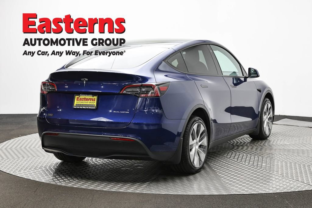 Used 2021 Tesla Model Y Long Range image 5