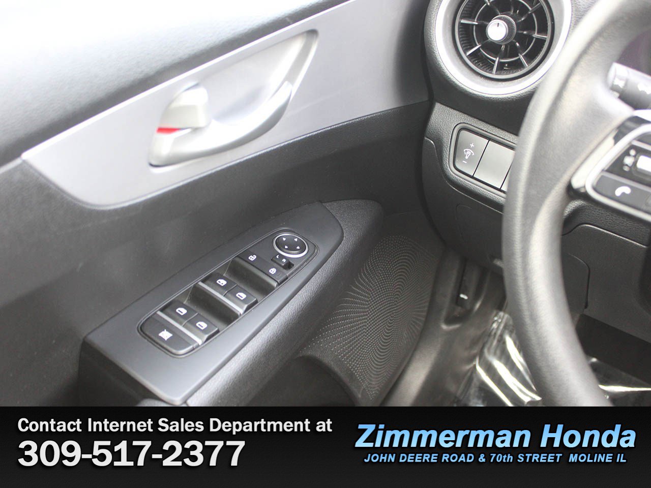 Used 2024 Kia Forte LXS image 12