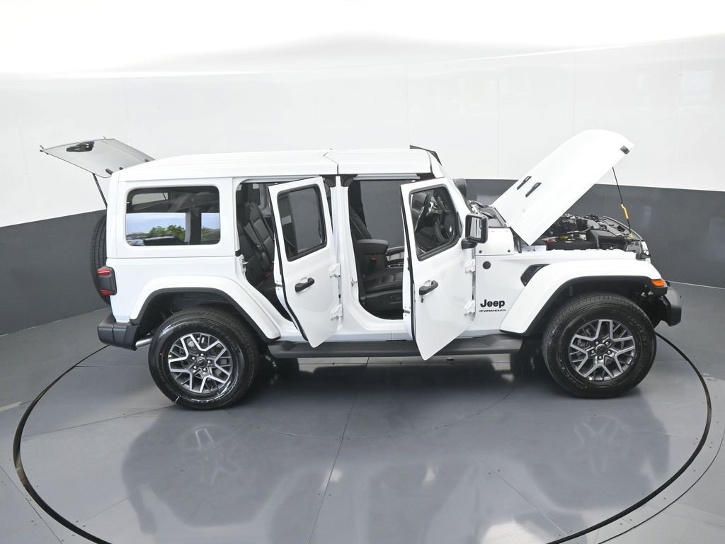 Used 2025 Jeep Wrangler Unlimited Sahara AWD/4WD image 67