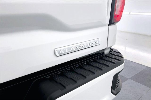Used 2025 GMC Sierra 1500 Elevation AWD/4WD image 7