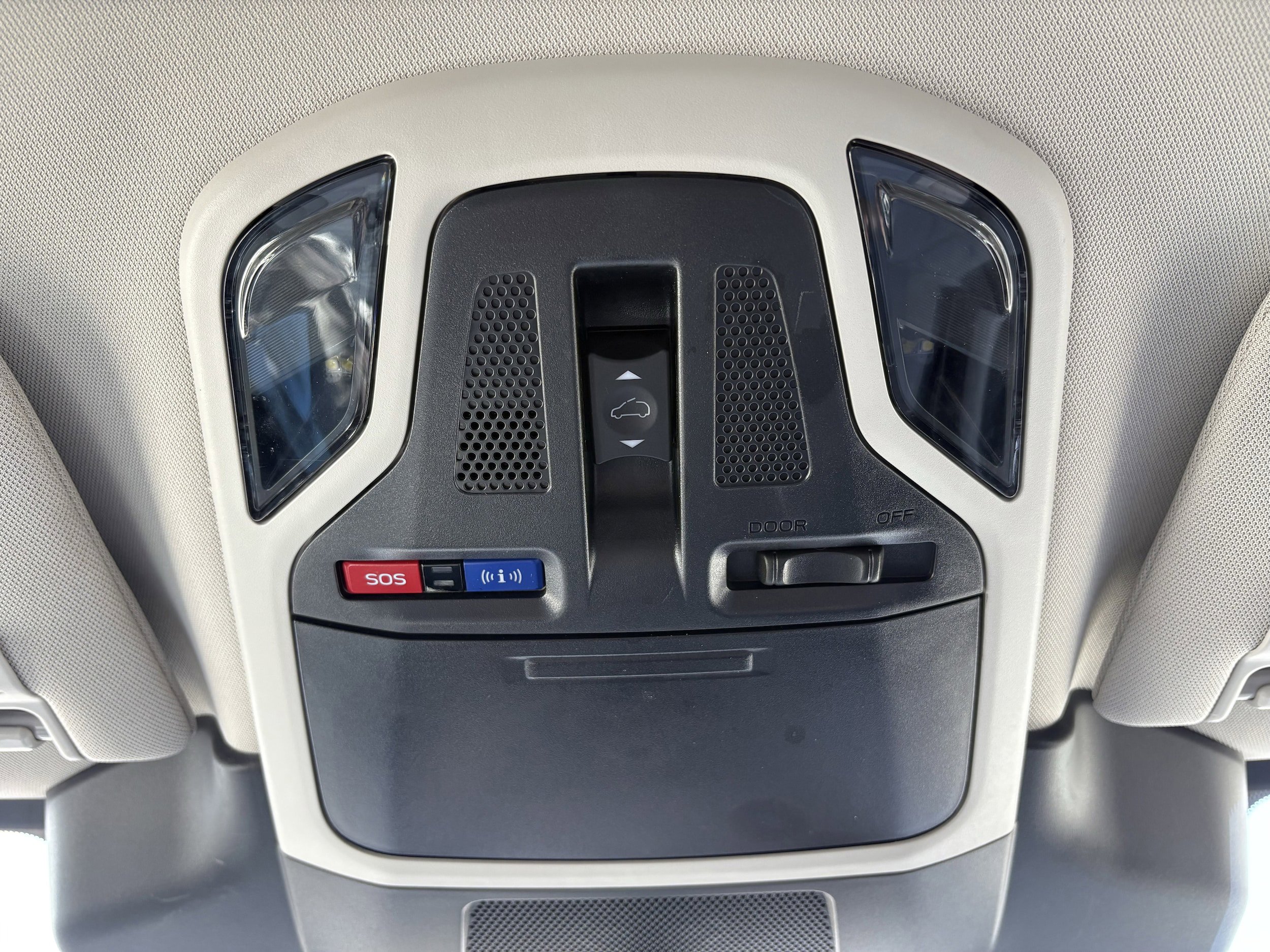 Certified 2025 Subaru Outback Premium image 28