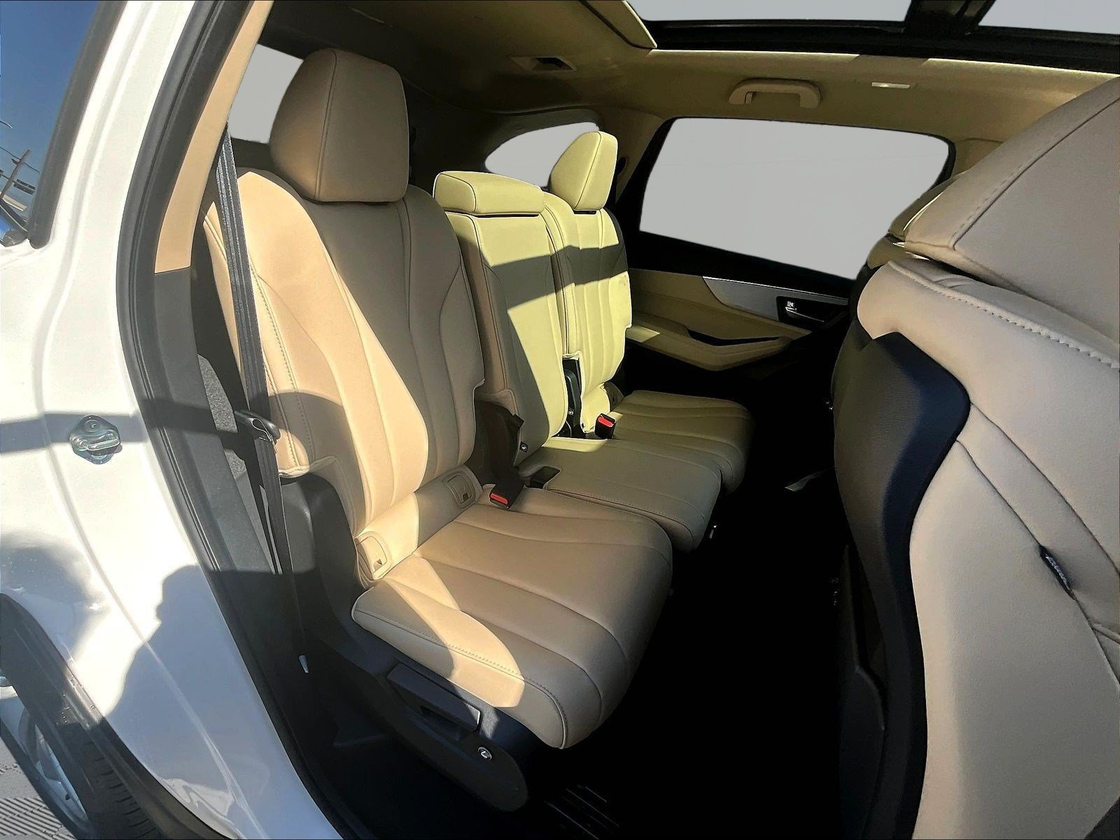Certified 2024 Acura MDX SH-AWD image 25
