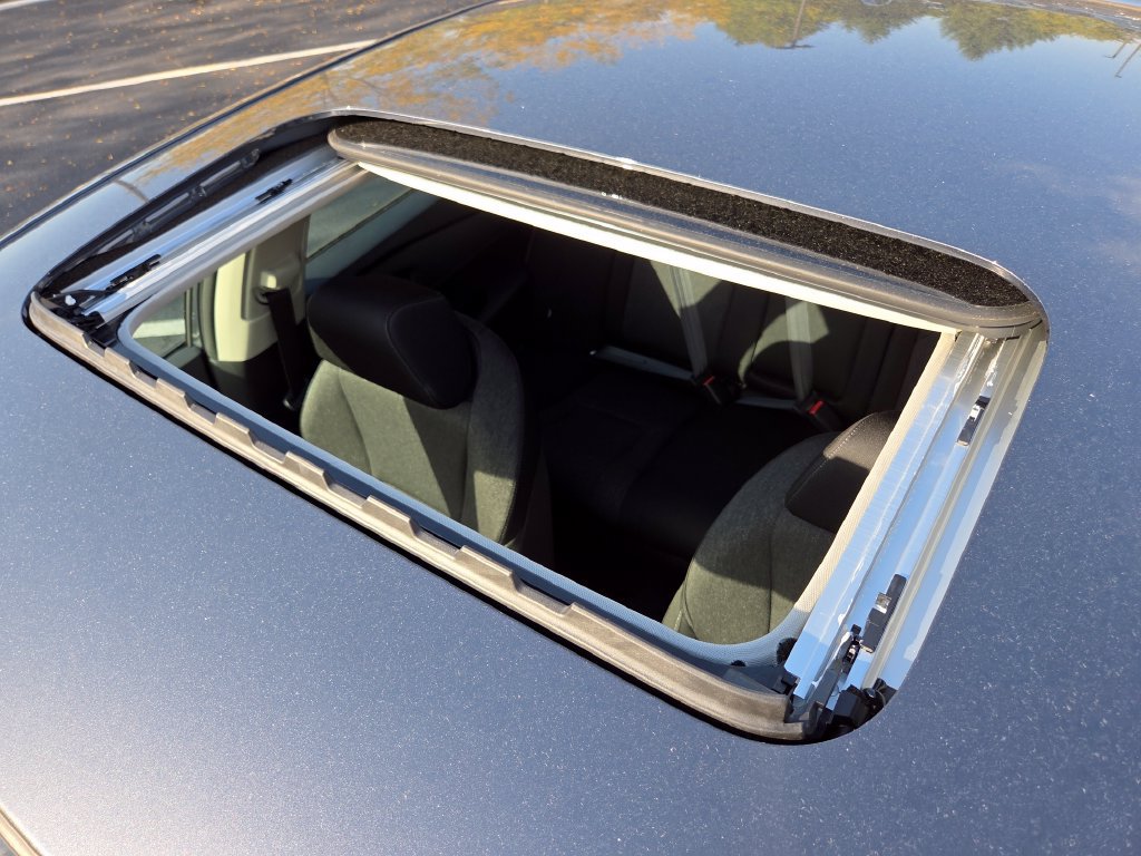 New 2026 Honda Accord SE image 3