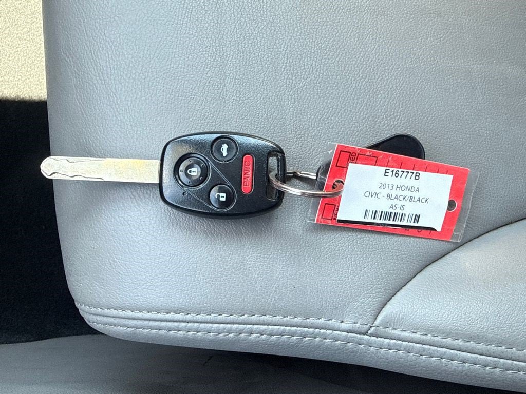 Used 2013 Honda Civic EX-L image 4
