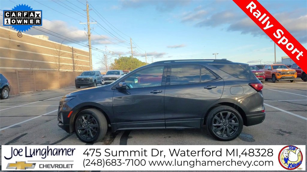 Used 2022 Chevrolet Equinox RS w/ RS Leather Package image 5