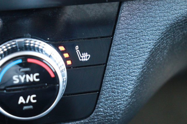 Used 2024 Mitsubishi Outlander 4WD Plug-In Hybrid image 21