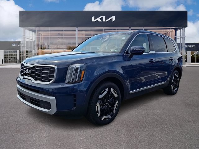 Used 2025 Kia Telluride S AWD/4WD image 3