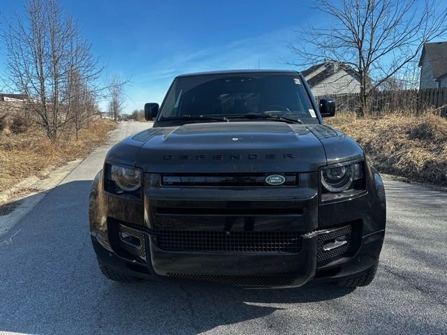 Used 2023 Land Rover Defender 110 X image 2