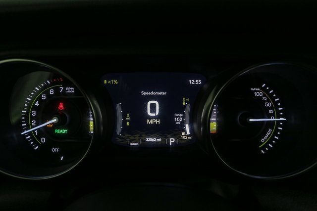 Used 2023 Jeep Wrangler Unlimited Sahara w/ Cold Weather Group image 33