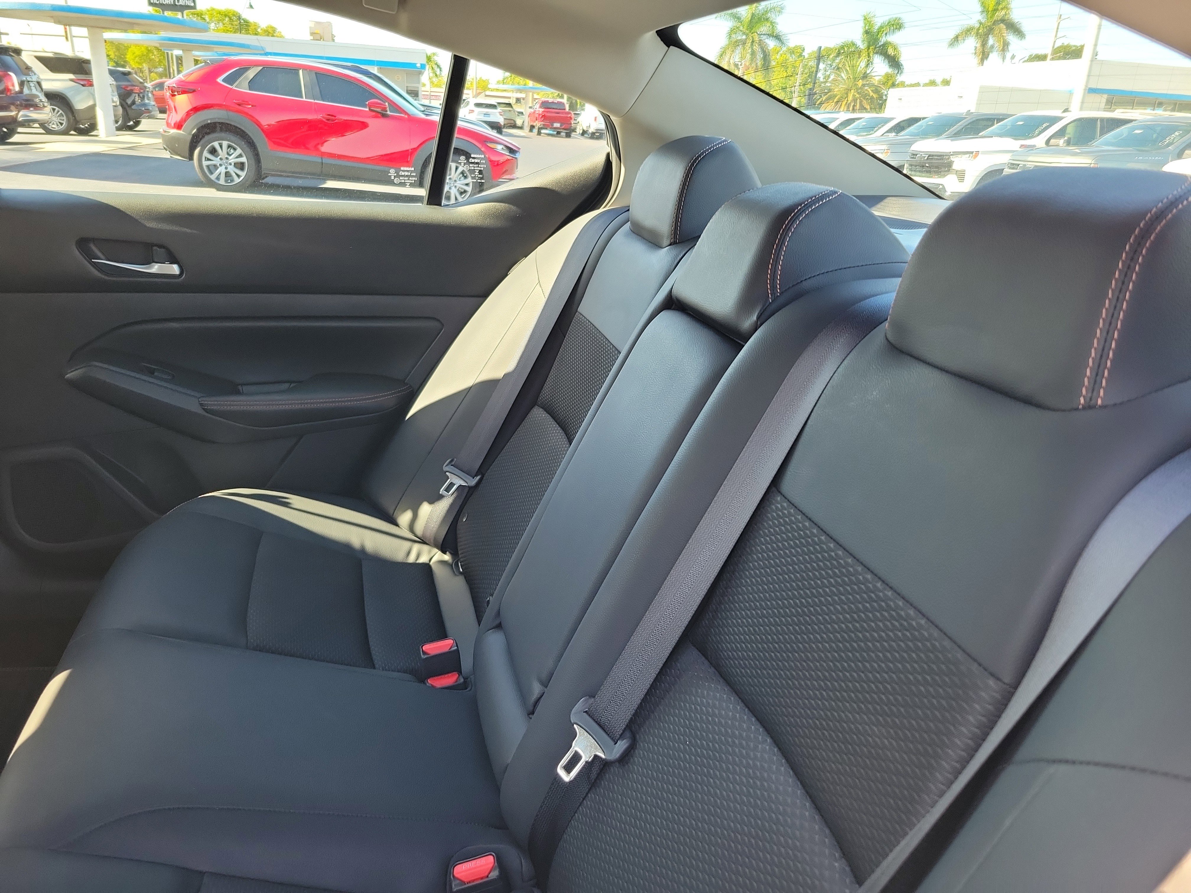 Used 2020 Nissan Altima 2.5 SR image 9