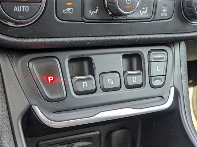 Used 2019 GMC Terrain Denali w/ Advanced Safety Package FWD image 11