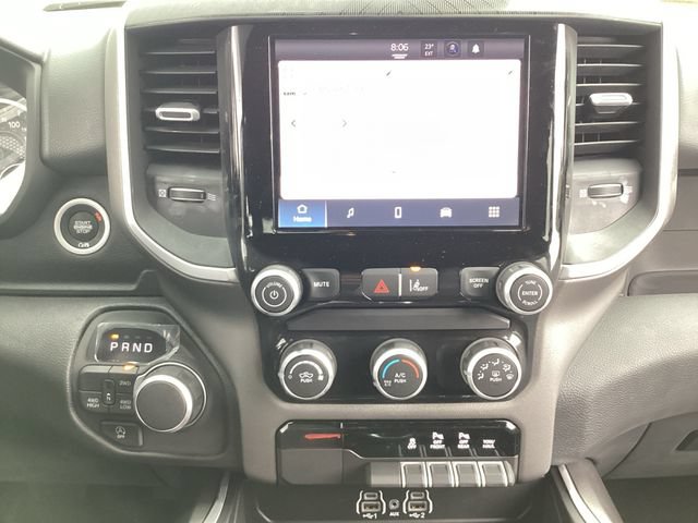 New 2026 RAM 1500 Express AWD/4WD image 12