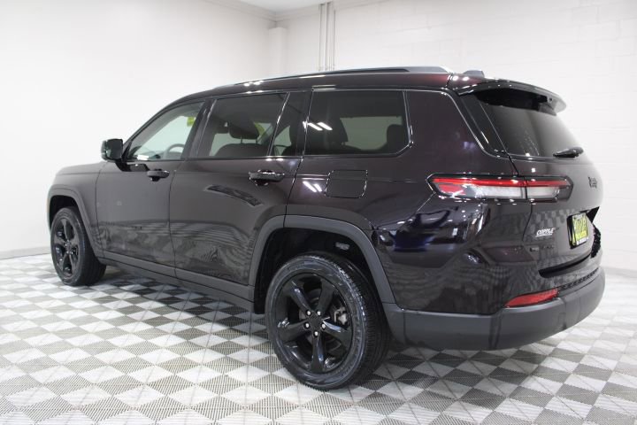 Used 2023 Jeep Grand Cherokee L Limited w/ Luxury Tech Group II AWD/4WD image 9