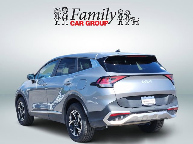 Used 2024 Kia Sportage LX image 3