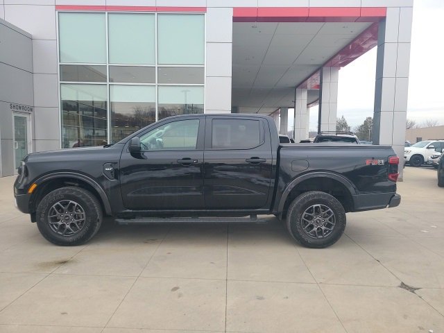 Used 2024 Ford Ranger XLT w/ FX4 Off-Road Package image 4