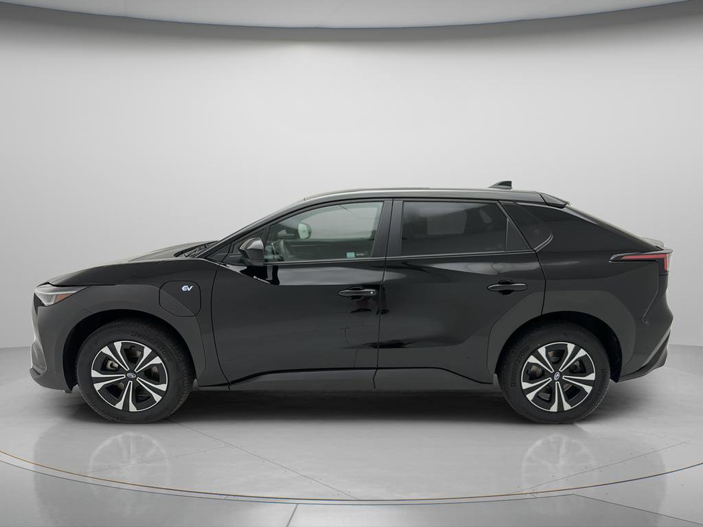 Used 2023 Subaru Solterra AWD image 6