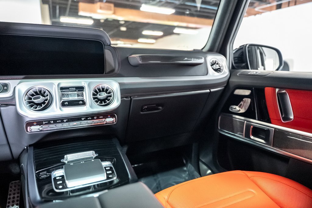 Used 2025 Mercedes-Benz G 550 w/ Manufactur Interior Package image 41