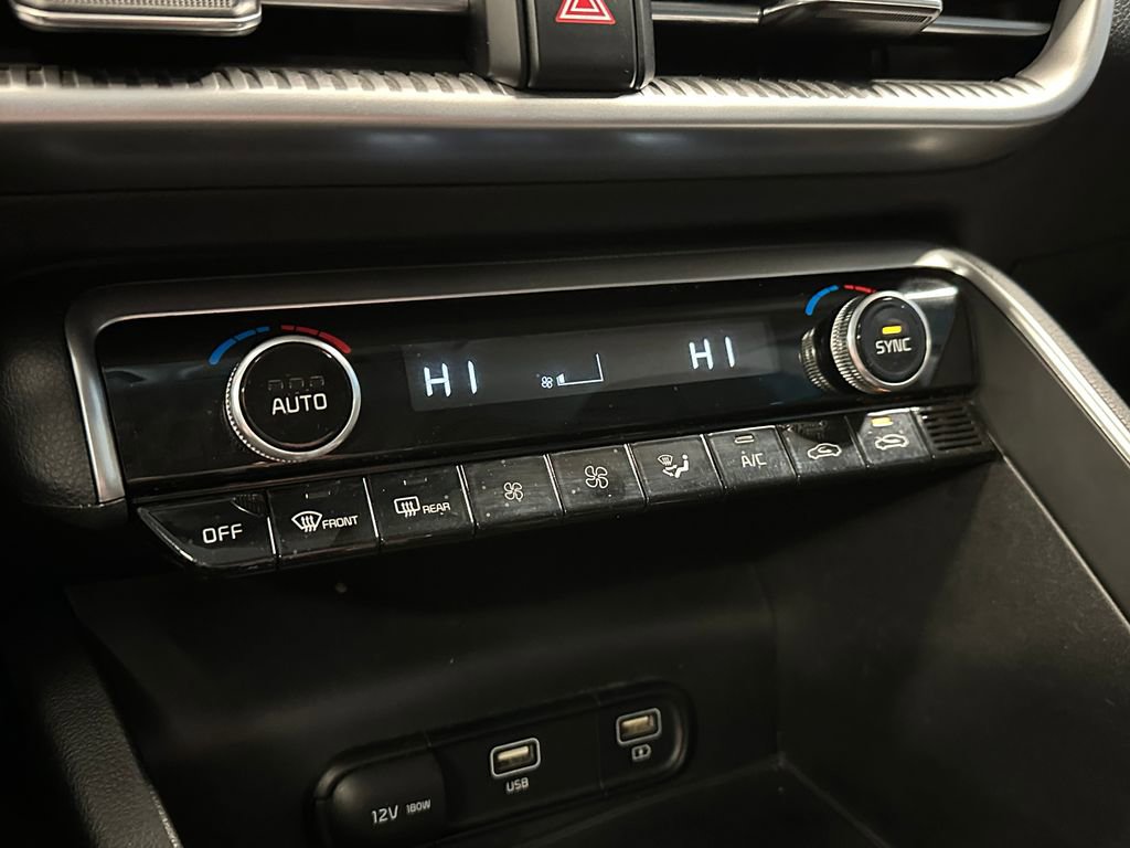 Used 2021 Kia K5 LX FWD image 15