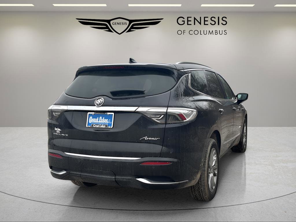Used 2023 Buick Enclave Avenir FWD image 5