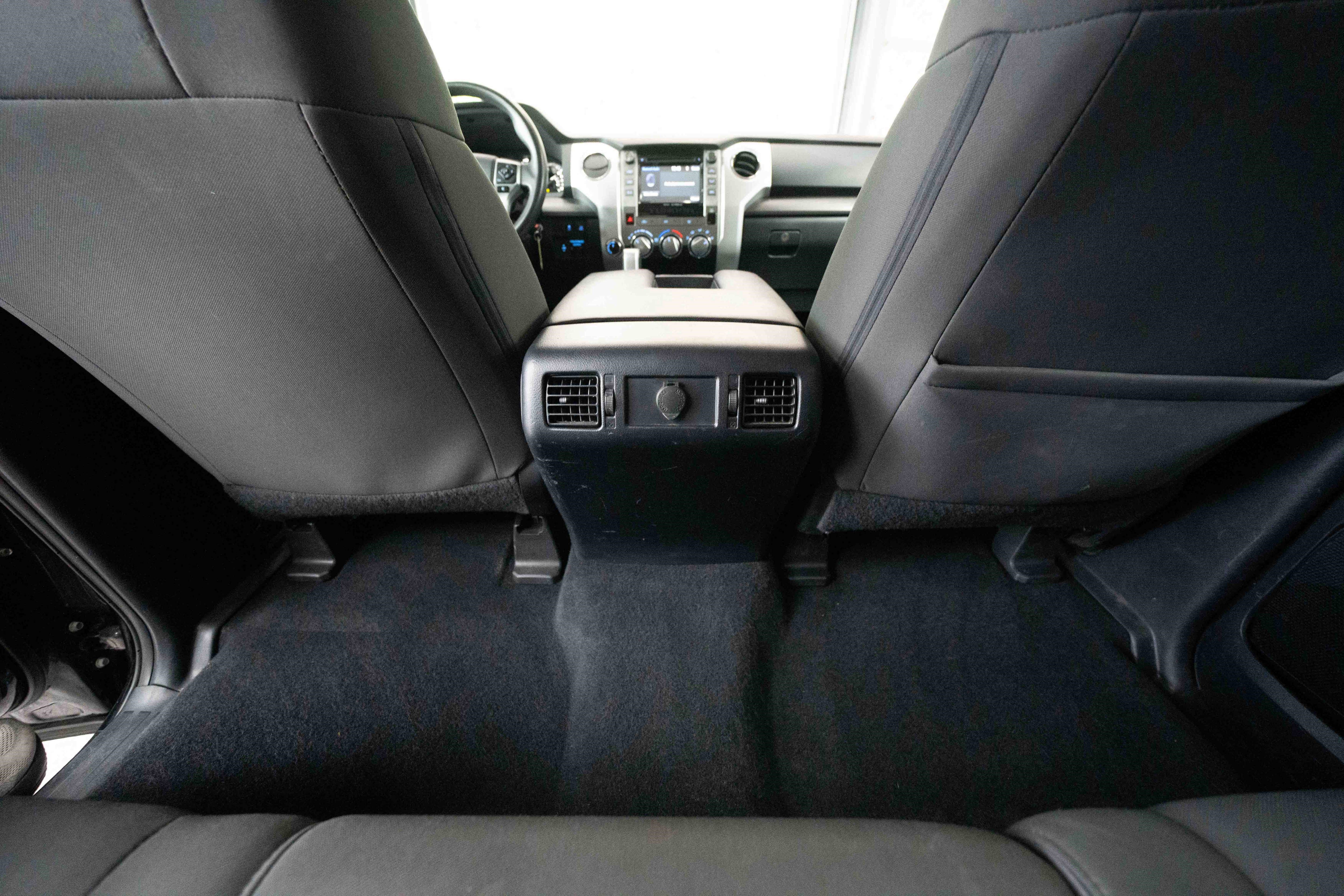 Used 2018 Toyota Tundra SR5 w/ TRD Off Road Package AWD/4WD image 22