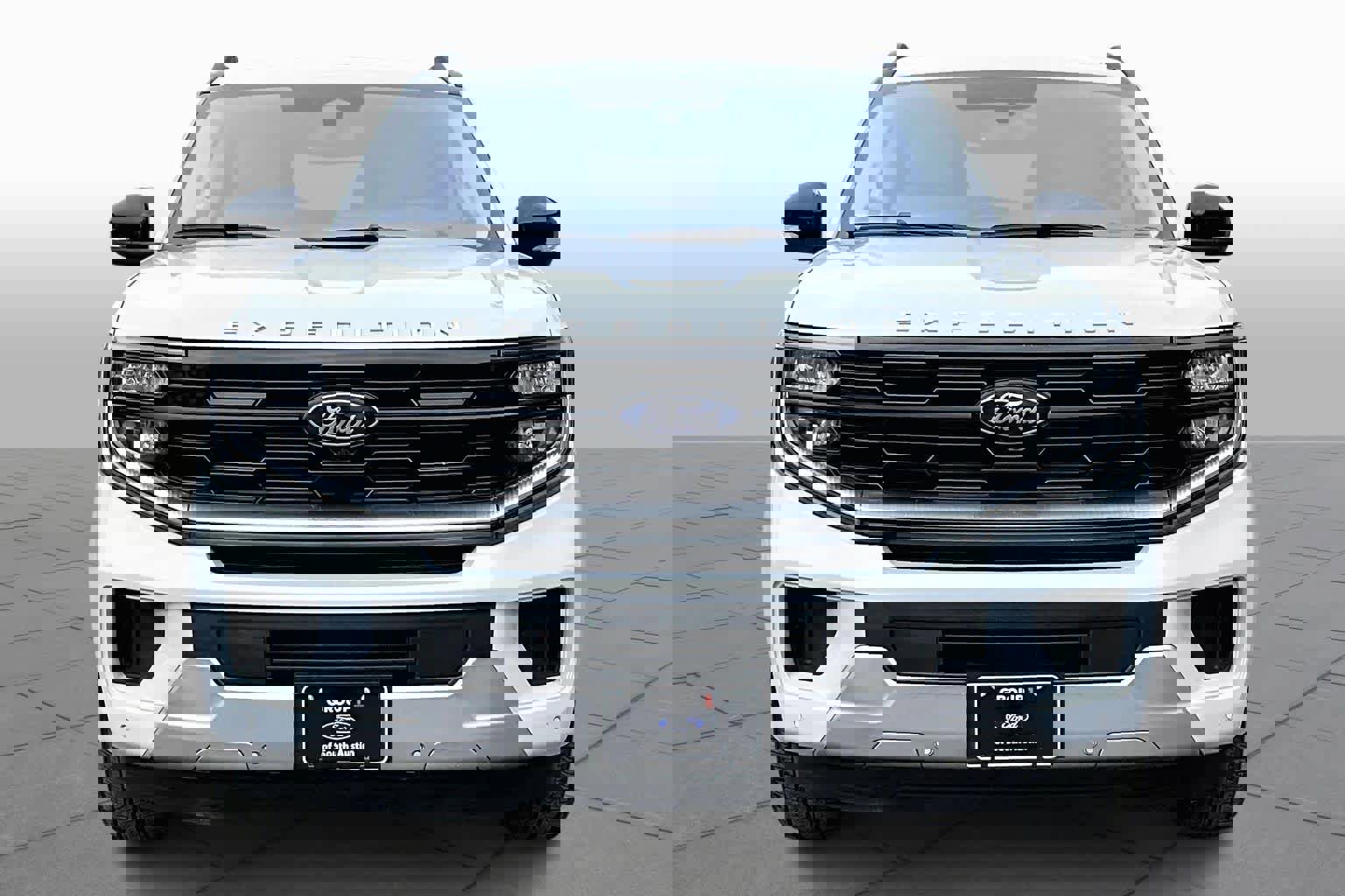 Certified 2025 Ford Expedition Max Platinum image 4